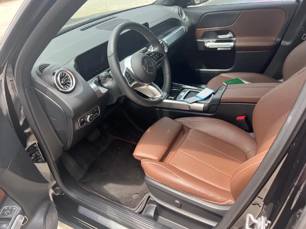 2024 Mercedes-Benz GLB Class 2.0T 190HP L4 8DCT,autocango,china used car exporter,china ev exporter,chinese used car exporter,chinese used ev exporter