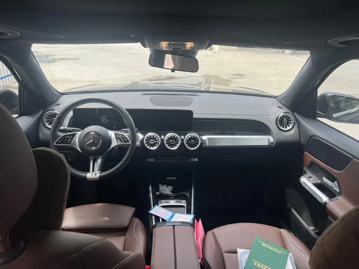 2024 Mercedes-Benz GLB Class 2.0T 190HP L4 8DCT,autocango,china used car exporter,china ev exporter,chinese used car exporter,chinese used ev exporter