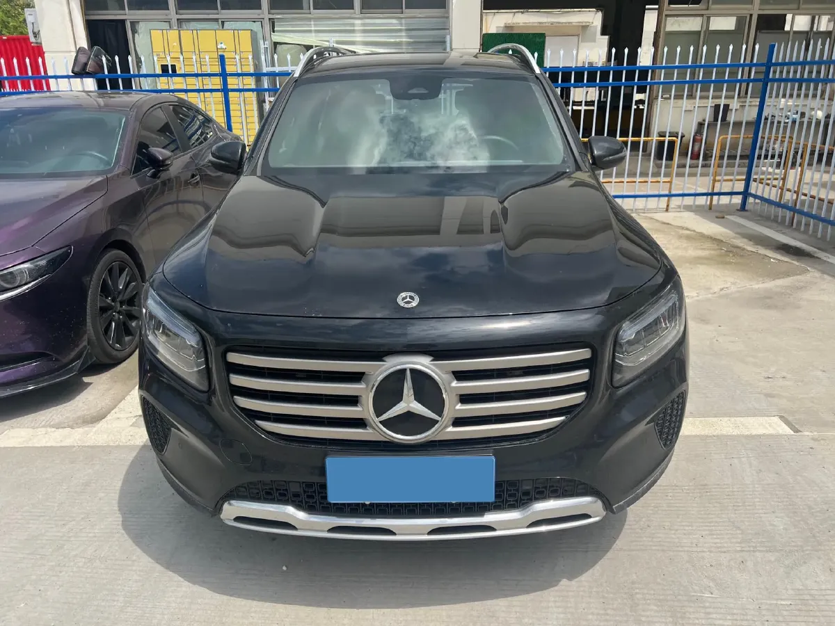 2024 Mercedes-Benz GLB Class 2.0T 190HP L4 8DCT,autocango,china used car exporter,china ev exporter,chinese used car exporter,chinese used ev exporter