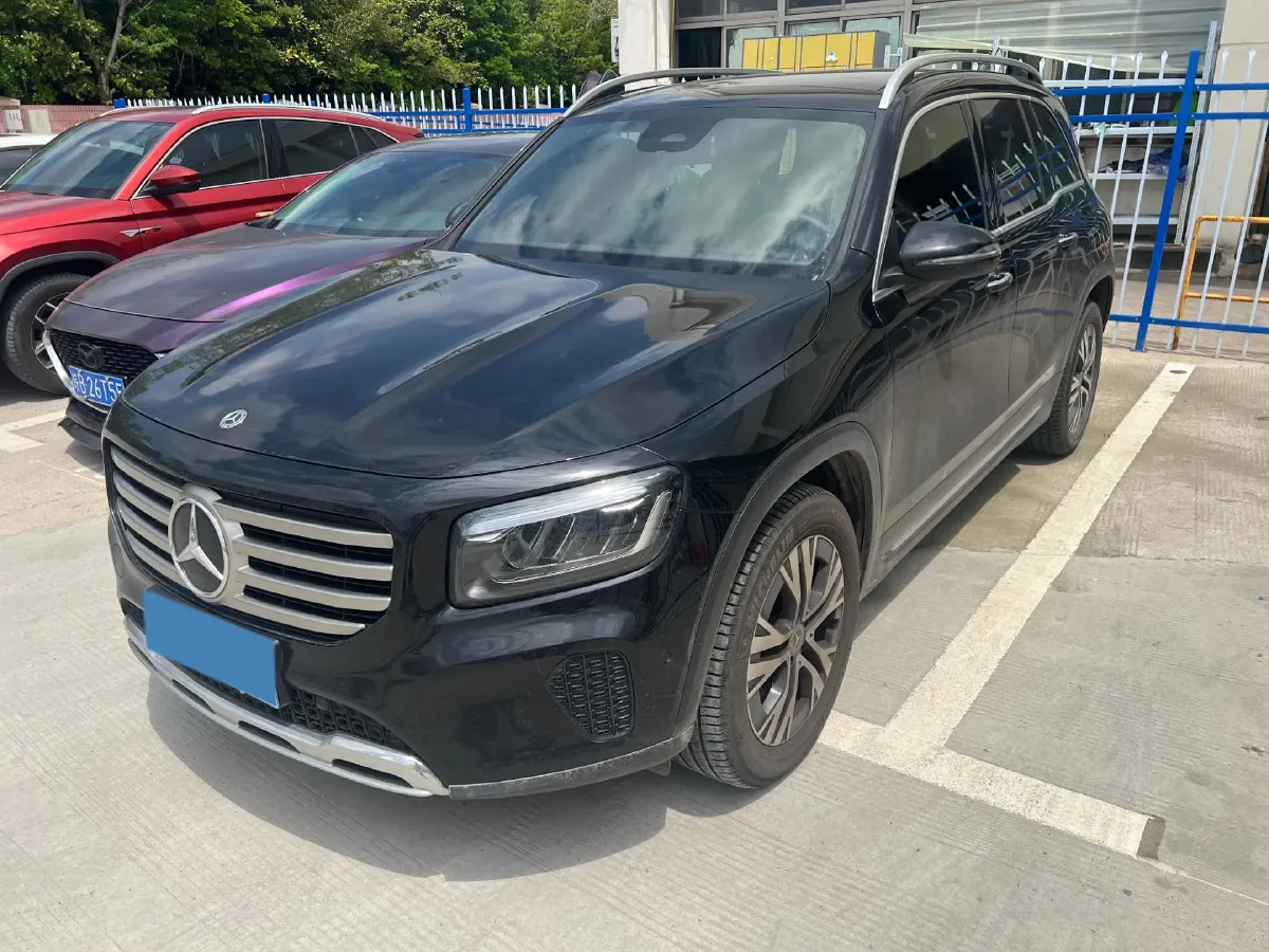 2024 Mercedes-Benz GLB Class 2.0T 190HP L4 8DCT,autocango,china used car exporter,china ev exporter,chinese used car exporter,chinese used ev exporter