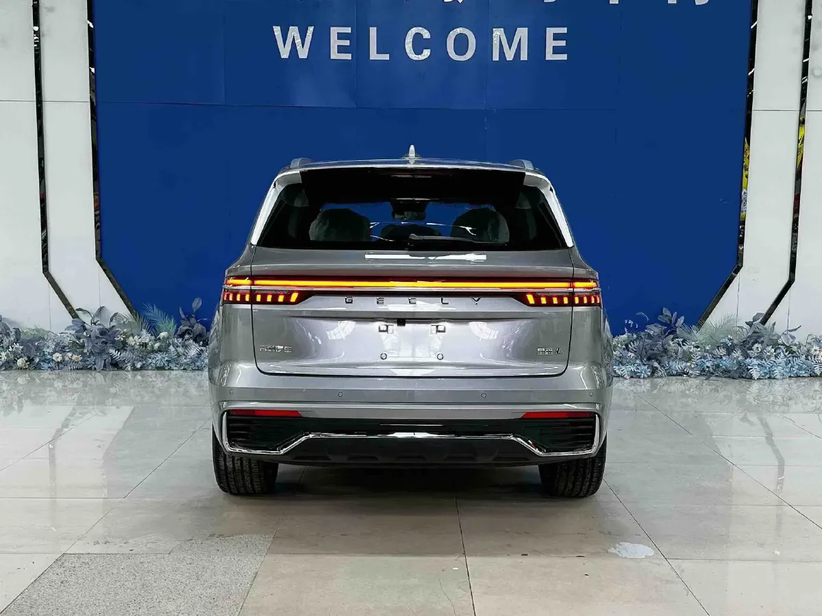 2024 Geely Monjaro 2.0T 218HP L4 7DCT,autocango,china used car exporter,china ev exporter,chinese used car exporter,chinese used ev exporter