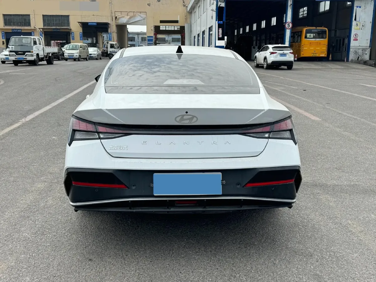 2023 Hyundai Elantra 1.5L 115HP L4 CVT,autocango,china used car exporter,china ev exporter,chinese used car exporter,chinese used ev exporter