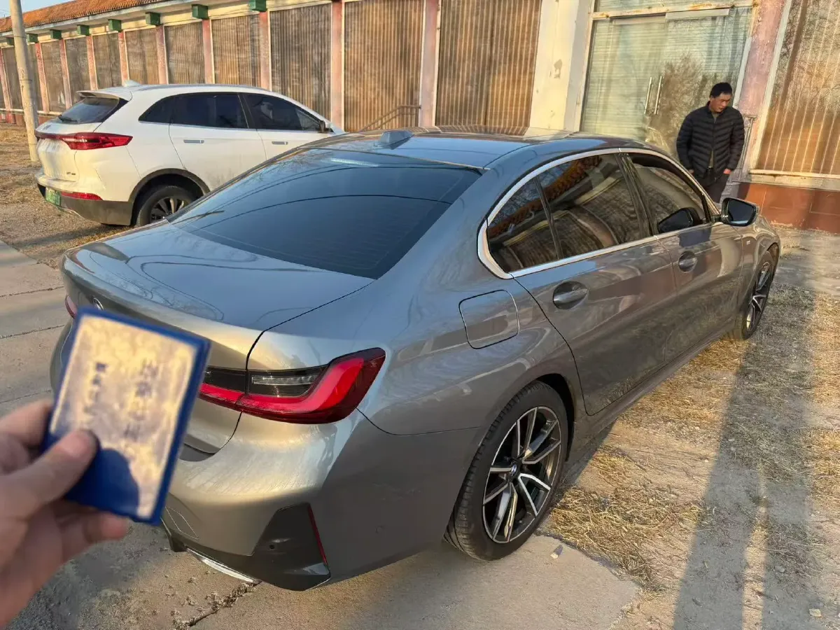 2023 BMW 3 Series 2.0T 184HP L4 8AT,autocango,china used car exporter,china ev exporter,chinese used car exporter,chinese used ev exporter