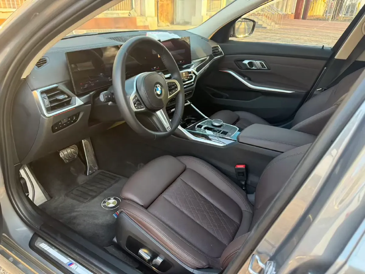 2023 BMW 3 Series 2.0T 184HP L4 8AT,autocango,china used car exporter,china ev exporter,chinese used car exporter,chinese used ev exporter