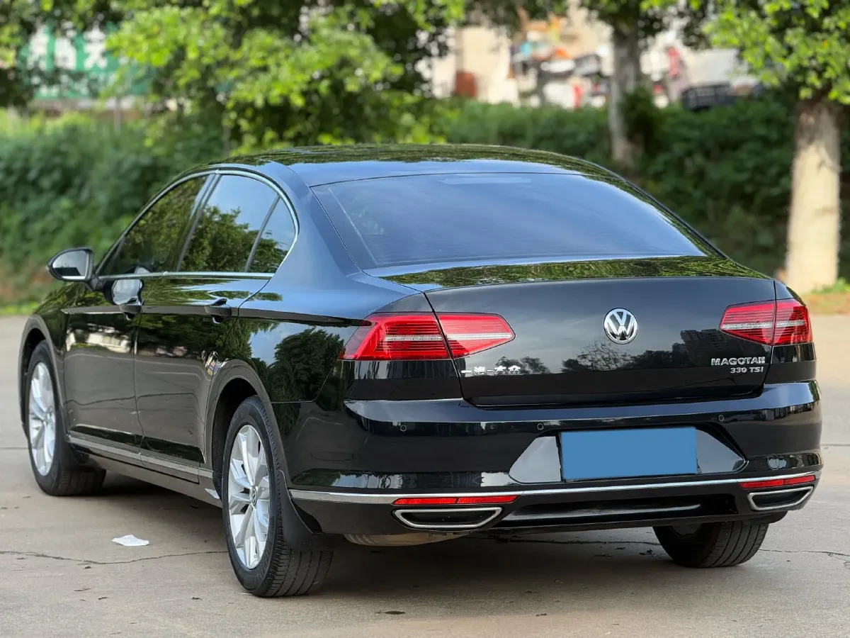 2018 Volkswagen Magotan 1.8T 180HP L4 7DCT,autocango,china used car exporter,china ev exporter,chinese used car exporter,chinese used ev exporter