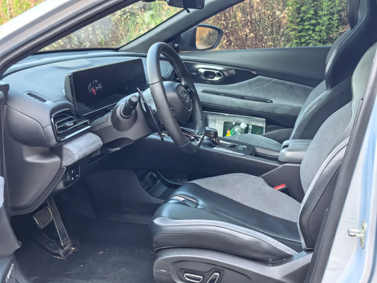 2023 GAC Trumpchi Empow 2.0T 265HP L4 8AT,autocango,china used car exporter,china ev exporter,chinese used car exporter,chinese used ev exporter