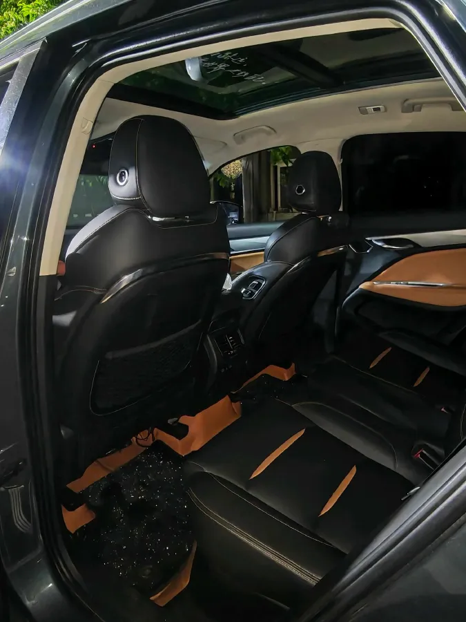 2019 Geely Tugella 1.5T 177HP L3 7DCT,autocango,china used car exporter,china ev exporter,chinese used car exporter,chinese used ev exporter