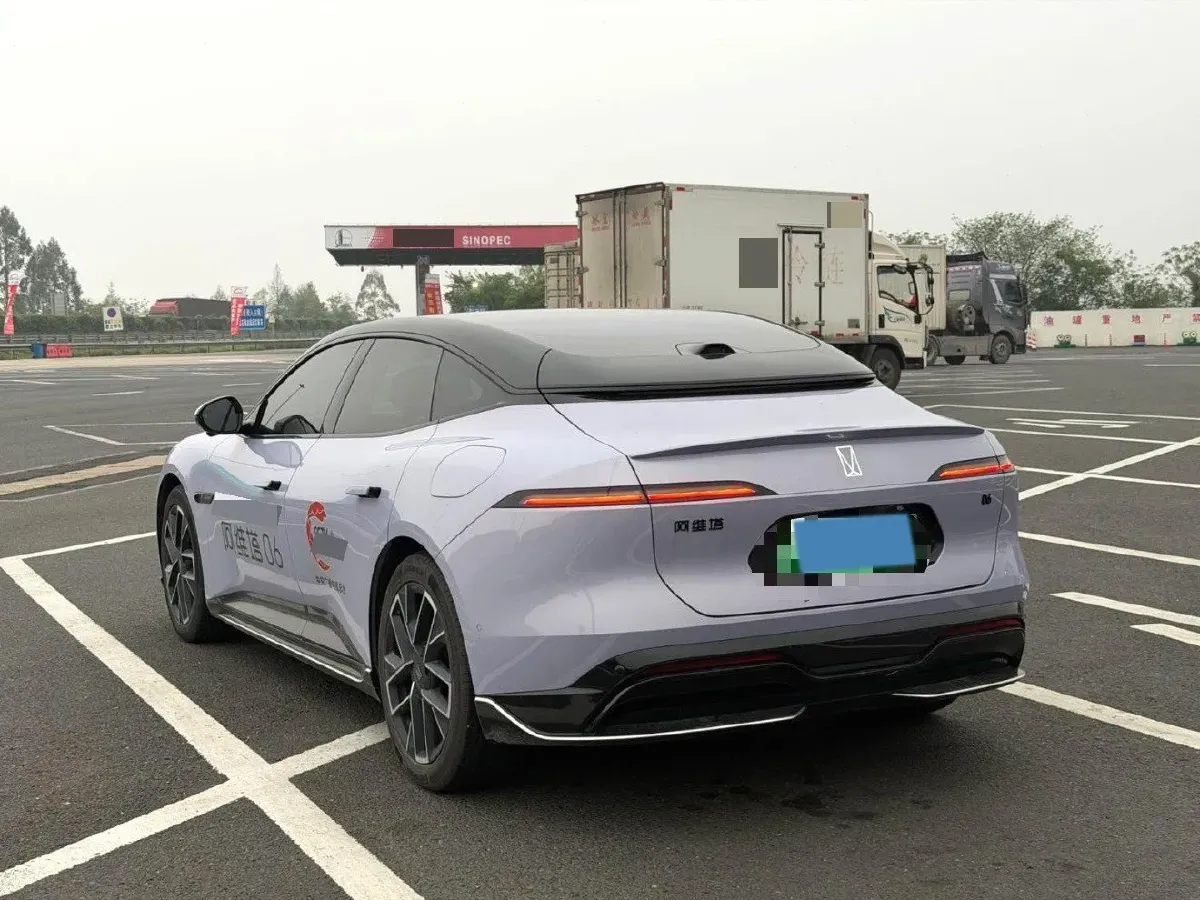 2025 Avatr 06 REEV 156HP REEV,autocango,china used car exporter,china ev exporter,chinese used car exporter,chinese used ev exporter