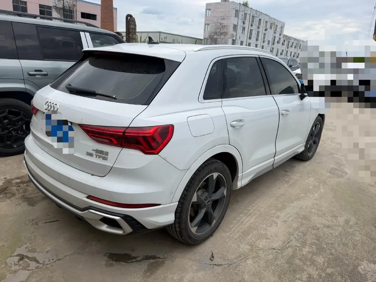 2024 Audi Q3 1.5T 160HP L4 7DCT,autocango,china used car exporter,china ev exporter,chinese used car exporter,chinese used ev exporter