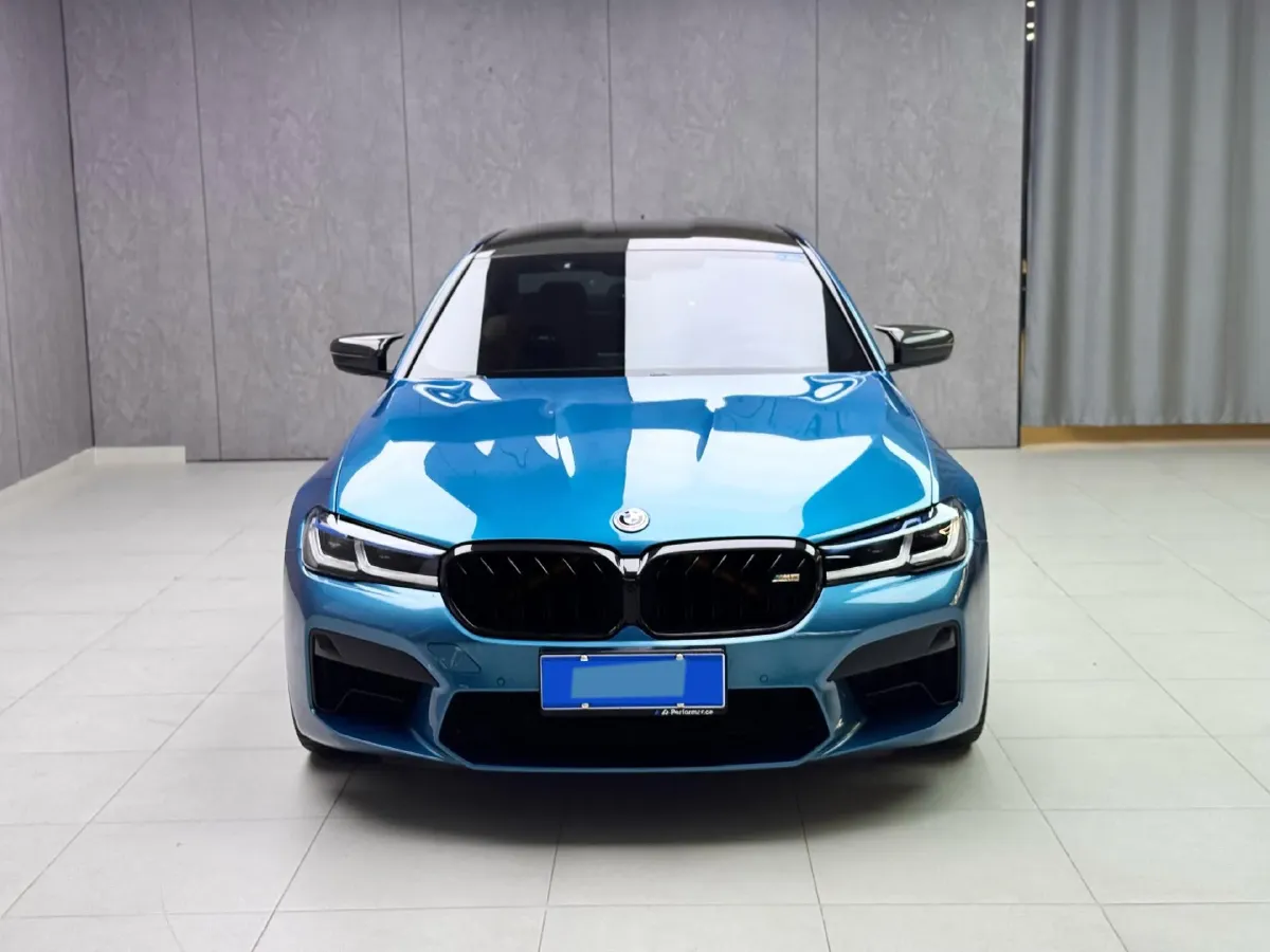 2018 BMW M5 4.4T 600HP V8 8AT,autocango,china used car exporter,china ev exporter,chinese used car exporter,chinese used ev exporter