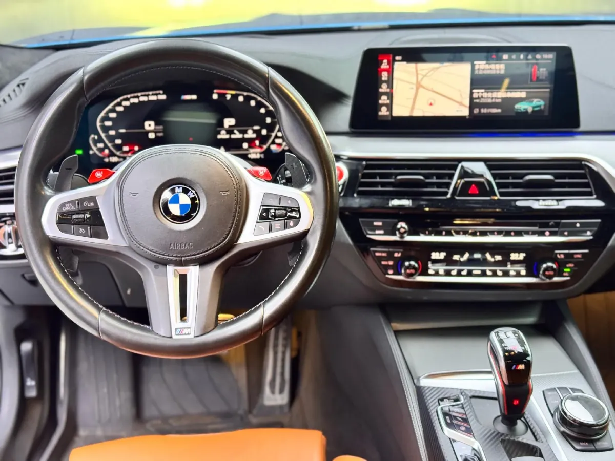 2018 BMW M5 4.4T 600HP V8 8AT,autocango,china used car exporter,china ev exporter,chinese used car exporter,chinese used ev exporter