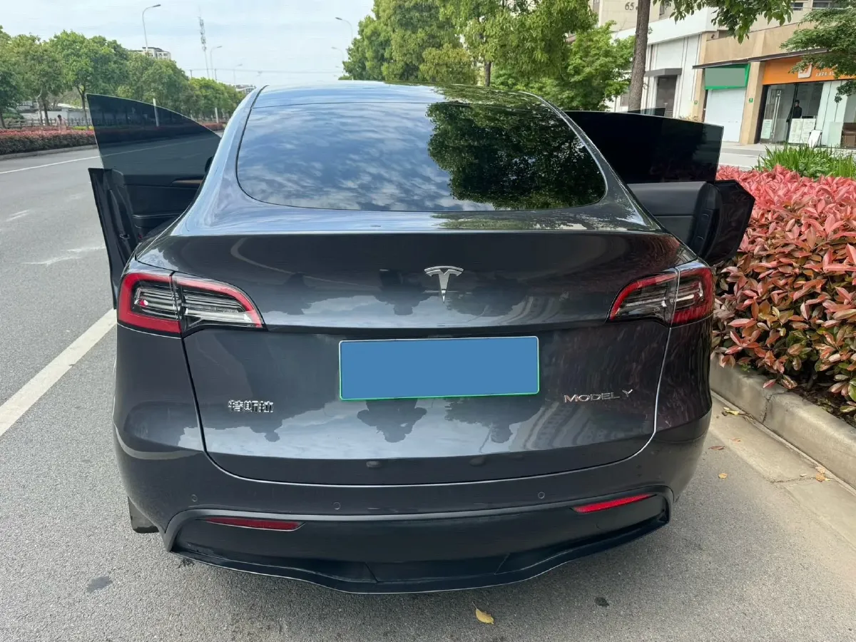 2022 Tesla Model Y BEV 60KWH,autocango,china used car exporter,china ev exporter,chinese used car exporter,chinese used ev exporter