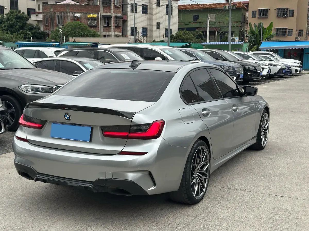 2021 BMW 3 Series 2.0T 184HP L4 8AT,autocango,china used car exporter,china ev exporter,chinese used car exporter,chinese used ev exporter