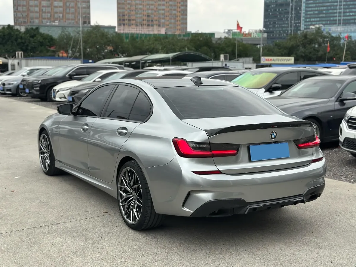 2021 BMW 3 Series 2.0T 184HP L4 8AT,autocango,china used car exporter,china ev exporter,chinese used car exporter,chinese used ev exporter