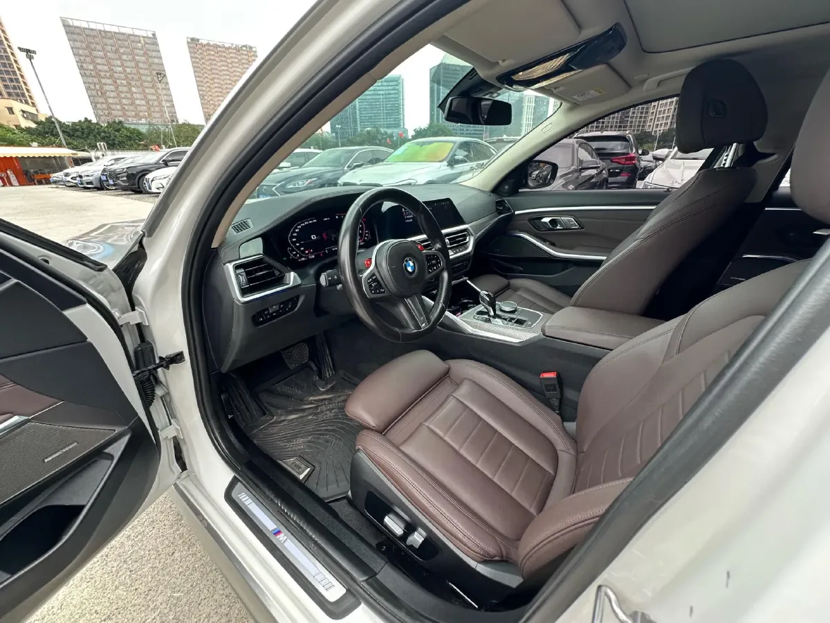 2021 BMW 3 Series 2.0T 184HP L4 8AT,autocango,china used car exporter,china ev exporter,chinese used car exporter,chinese used ev exporter