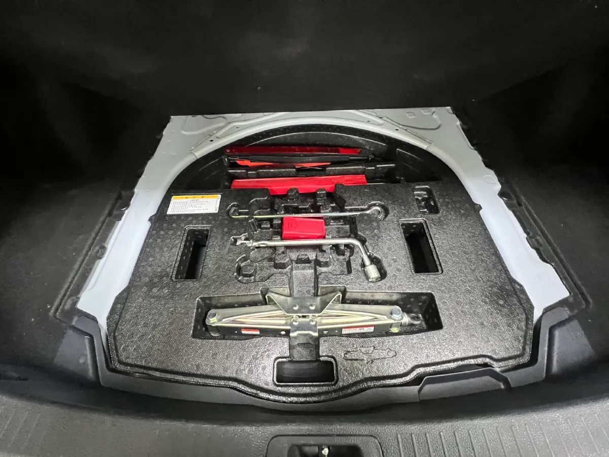 2021 Toyota Corolla 1.5L 121HP L3 CVT,autocango,china used car exporter,china ev exporter,chinese used car exporter,chinese used ev exporter