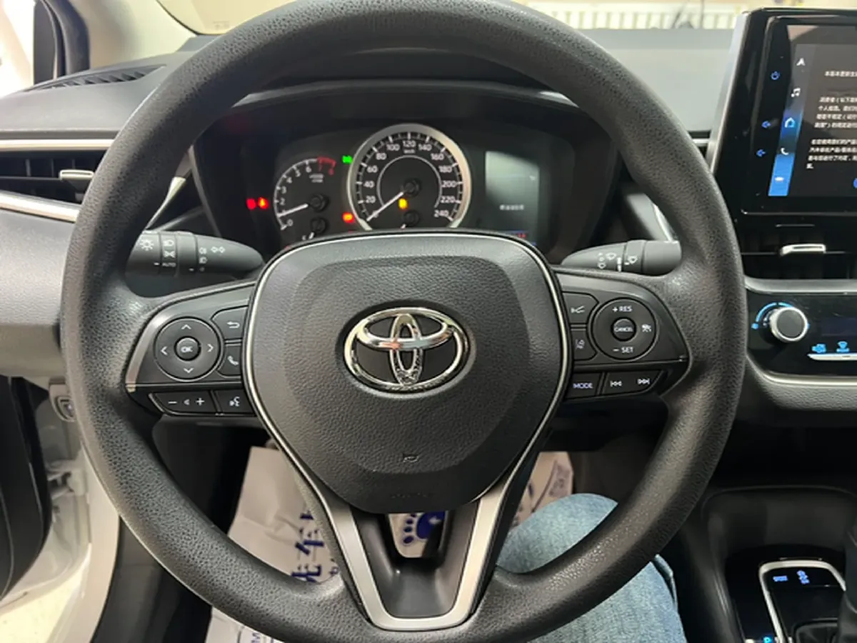2021 Toyota Corolla 1.5L 121HP L3 CVT,autocango,china used car exporter,china ev exporter,chinese used car exporter,chinese used ev exporter