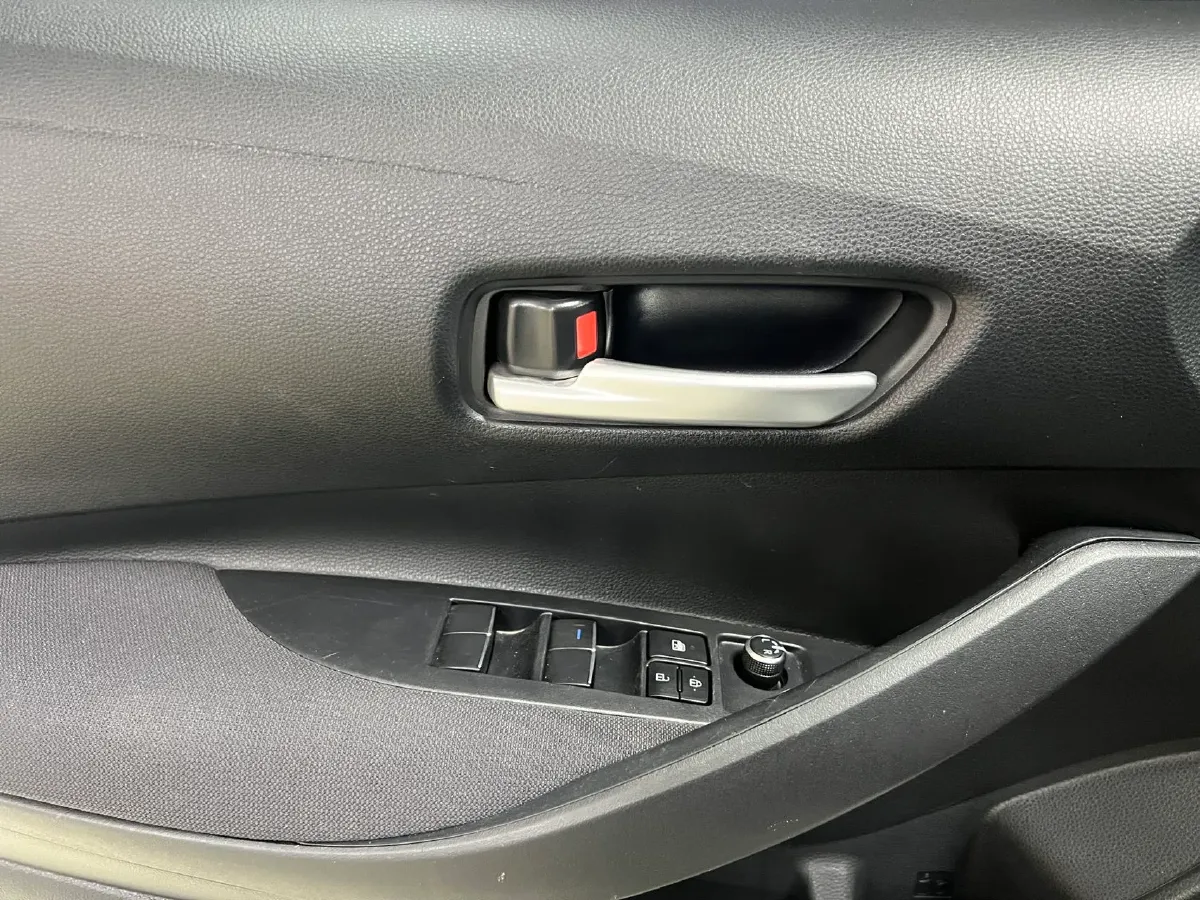 2021 Toyota Corolla 1.5L 121HP L3 CVT,autocango,china used car exporter,china ev exporter,chinese used car exporter,chinese used ev exporter