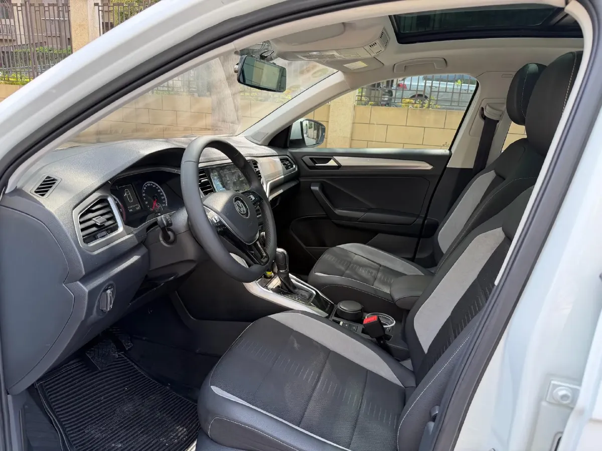 2018 Borgward BX5 1.8T 190HP L4 6AT,autocango,china used car exporter,china ev exporter,chinese used car exporter,chinese used ev exporter