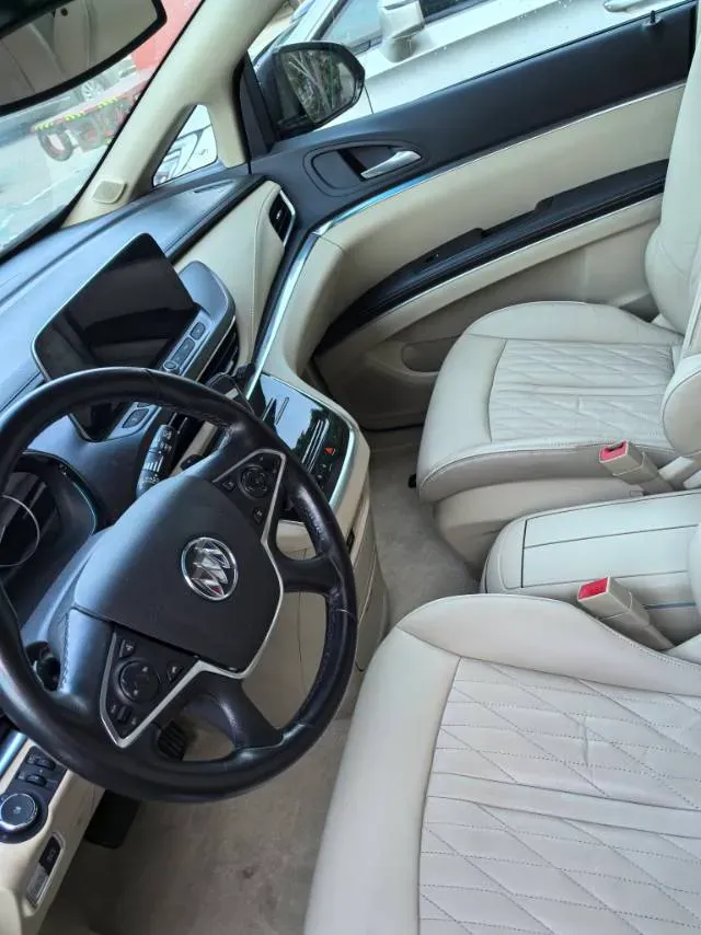 2023 Buick GL8 2.0T 237HP L4 9AT,autocango,china used car exporter,china ev exporter,chinese used car exporter,chinese used ev exporter