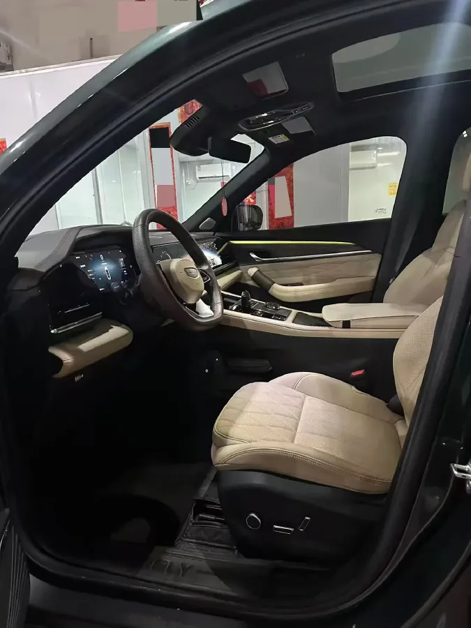 2024 Geely Monjaro 2.0T 238HP L4 8AT,autocango,china used car exporter,china ev exporter,chinese used car exporter,chinese used ev exporter