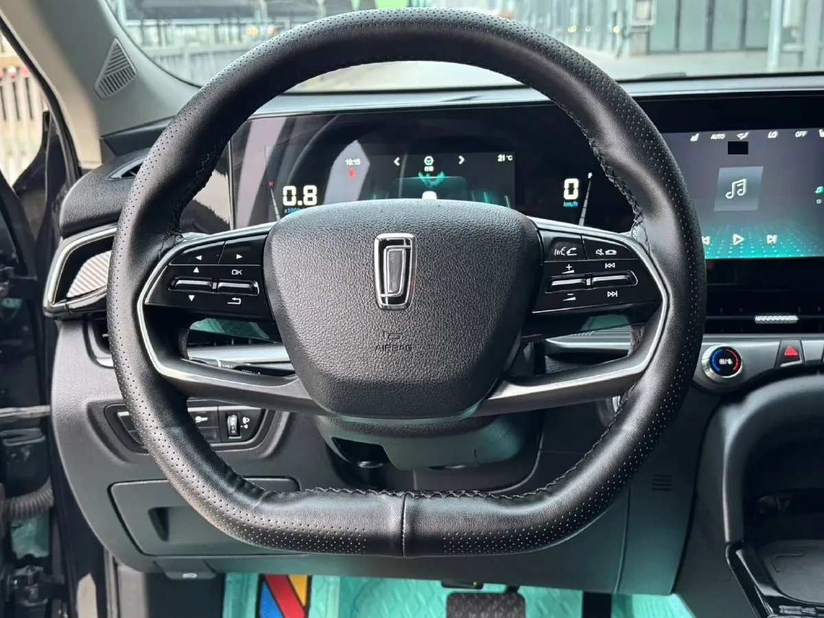 2021 Bestune T55 1.5T 169HP L4 7DCT,autocango,china used car exporter,china ev exporter,chinese used car exporter,chinese used ev exporter