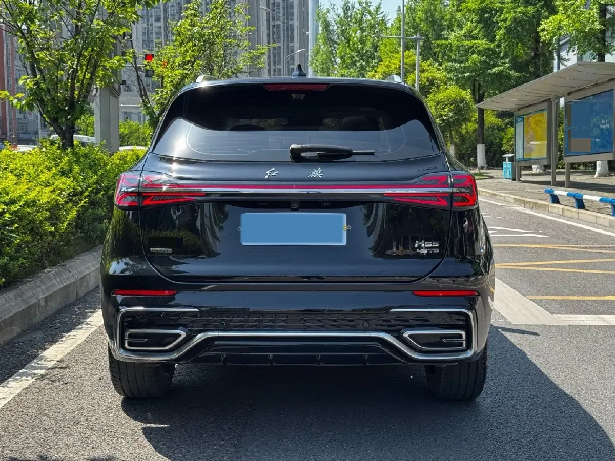 2023 HongQi HS5 2.0T 252HP L4 8AT,autocango,china used car exporter,china ev exporter,chinese used car exporter,chinese used ev exporter