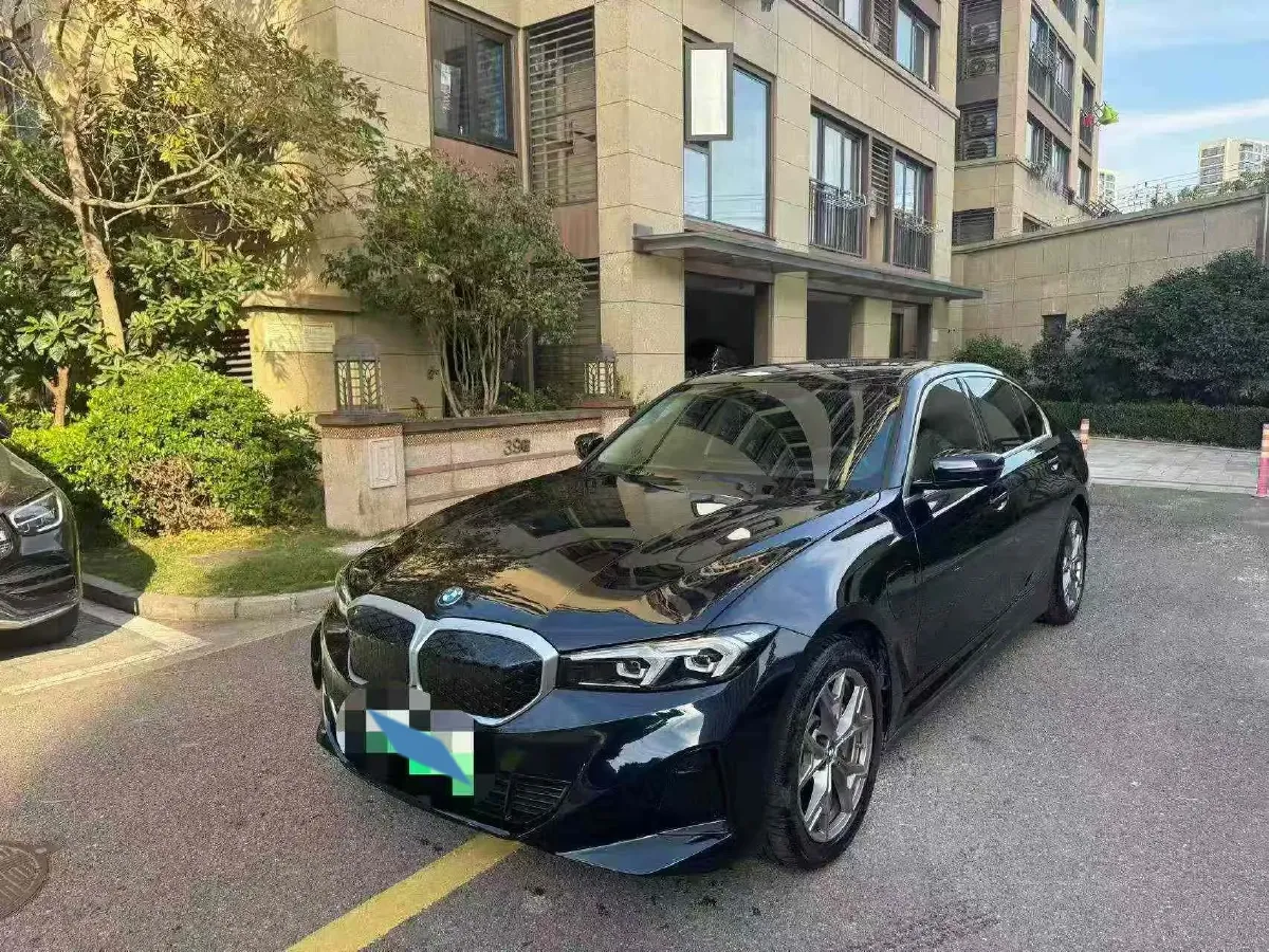 2024 BMW i3 BEV 70KWH,autocango,china used car exporter,china ev exporter,chinese used car exporter,chinese used ev exporter