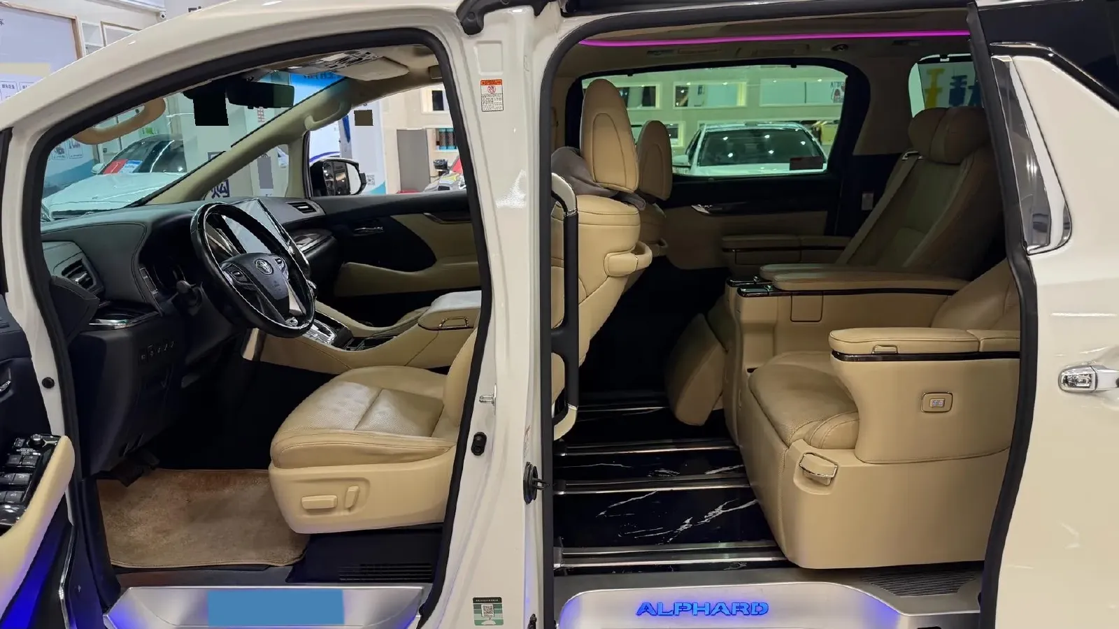 2020 Toyota Alphard 2.5L 117HP L4 E-CVT Hybrid,autocango,china used car exporter,china ev exporter,chinese used car exporter,chinese used ev exporter