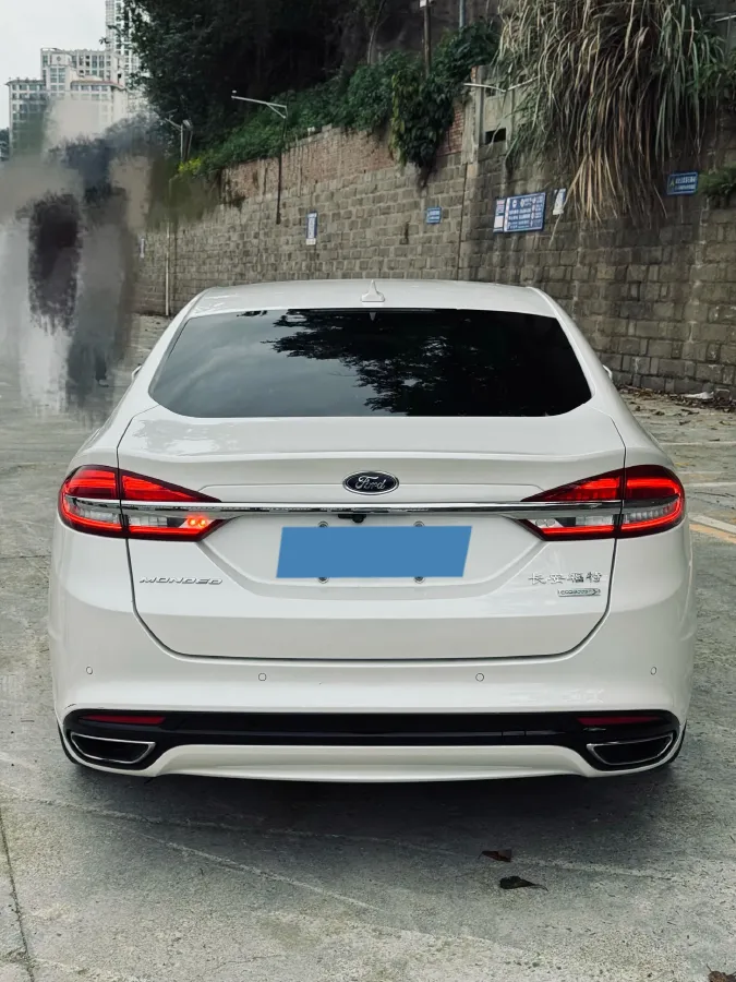 2017 Ford Mondeo 2.0T 204HP L4 6AT,autocango,china used car exporter,china ev exporter,chinese used car exporter,chinese used ev exporter