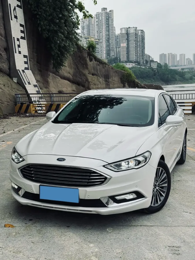 2017 Ford Mondeo 2.0T 204HP L4 6AT,autocango,china used car exporter,china ev exporter,chinese used car exporter,chinese used ev exporter
