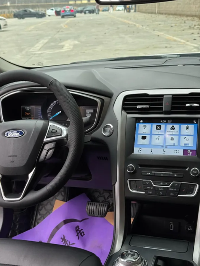 2017 Ford Mondeo 2.0T 204HP L4 6AT,autocango,china used car exporter,china ev exporter,chinese used car exporter,chinese used ev exporter