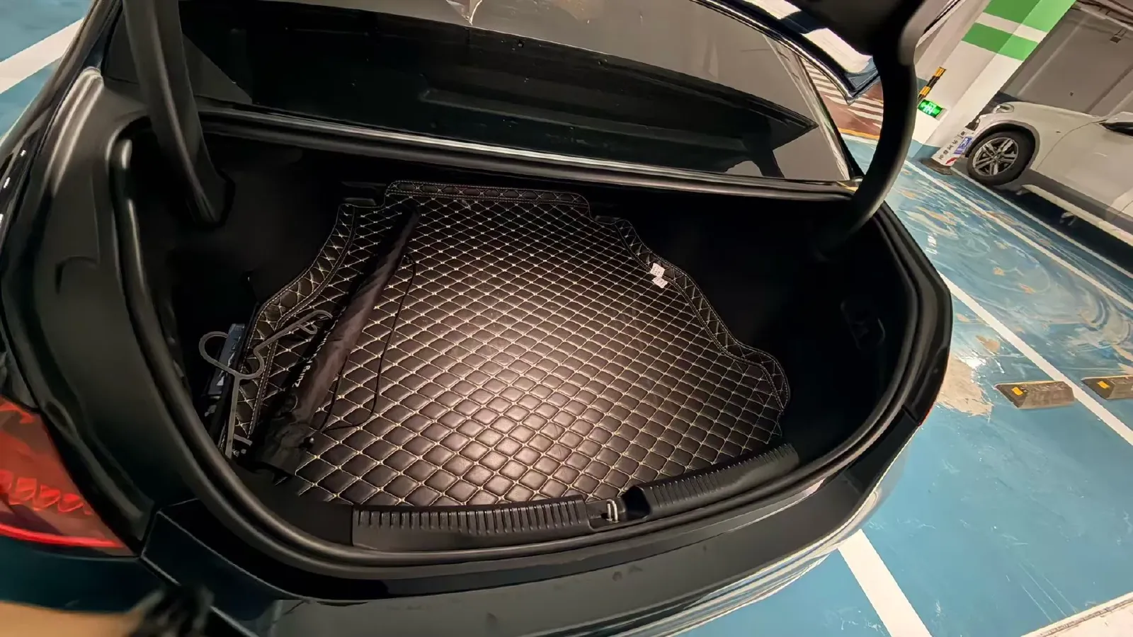 2022 Mercedes-Benz C Class 1.5T 170HP L4 9AT,autocango,china used car exporter,china ev exporter,chinese used car exporter,chinese used ev exporter