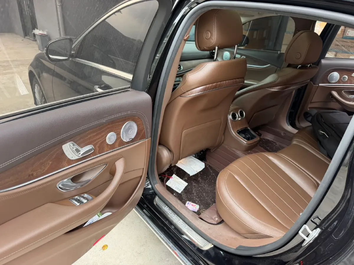 2021 Mercedes-Benz E Class 2.0T 258HP L4 9AT,autocango,china used car exporter,china ev exporter,chinese used car exporter,chinese used ev exporter