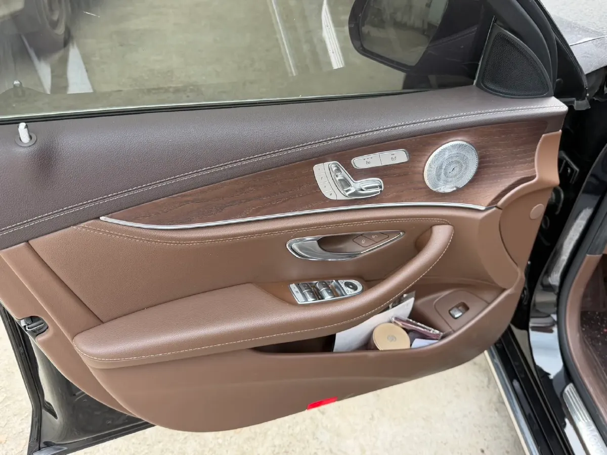 2021 Mercedes-Benz E Class 2.0T 258HP L4 9AT,autocango,china used car exporter,china ev exporter,chinese used car exporter,chinese used ev exporter