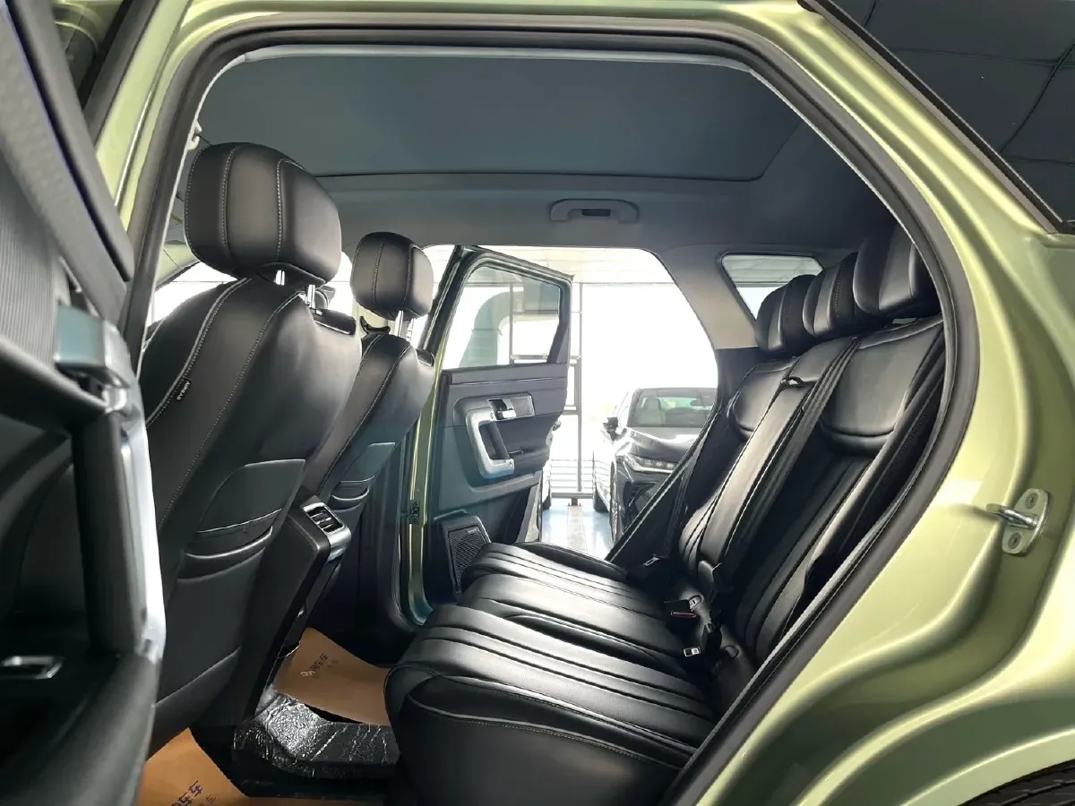 2023 Chery Exploration 06 1.6T 197HP L4 7DCT,autocango,china used car exporter,china ev exporter,chinese used car exporter,chinese used ev exporter