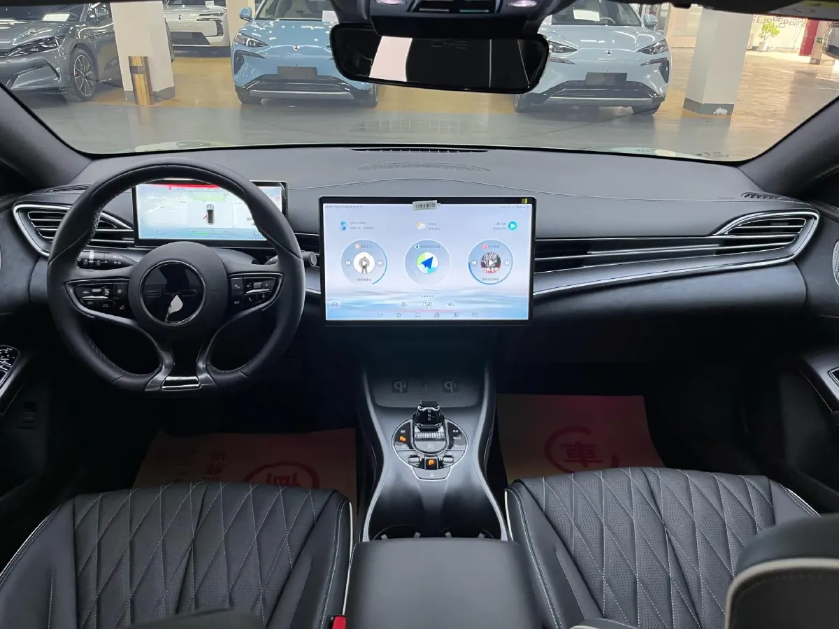 2022 MAXUS DaJia 5 BEV 70KWH,autocango,china used car exporter,china ev exporter,chinese used car exporter,chinese used ev exporter