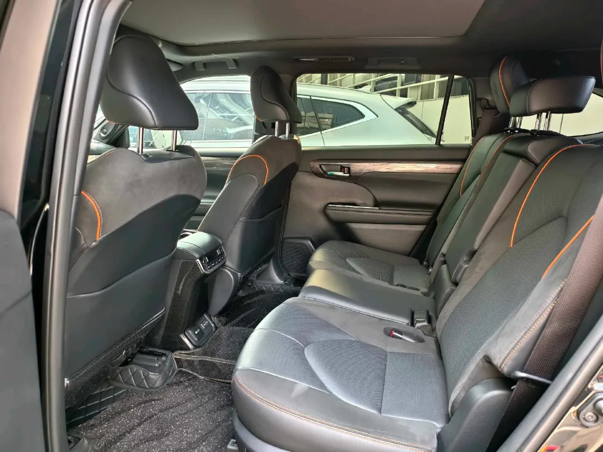 2024 Toyota Crown Kluger 2.5L 189HP L4 E-CVT Hybrid,autocango,china used car exporter,china ev exporter,chinese used car exporter,chinese used ev exporter