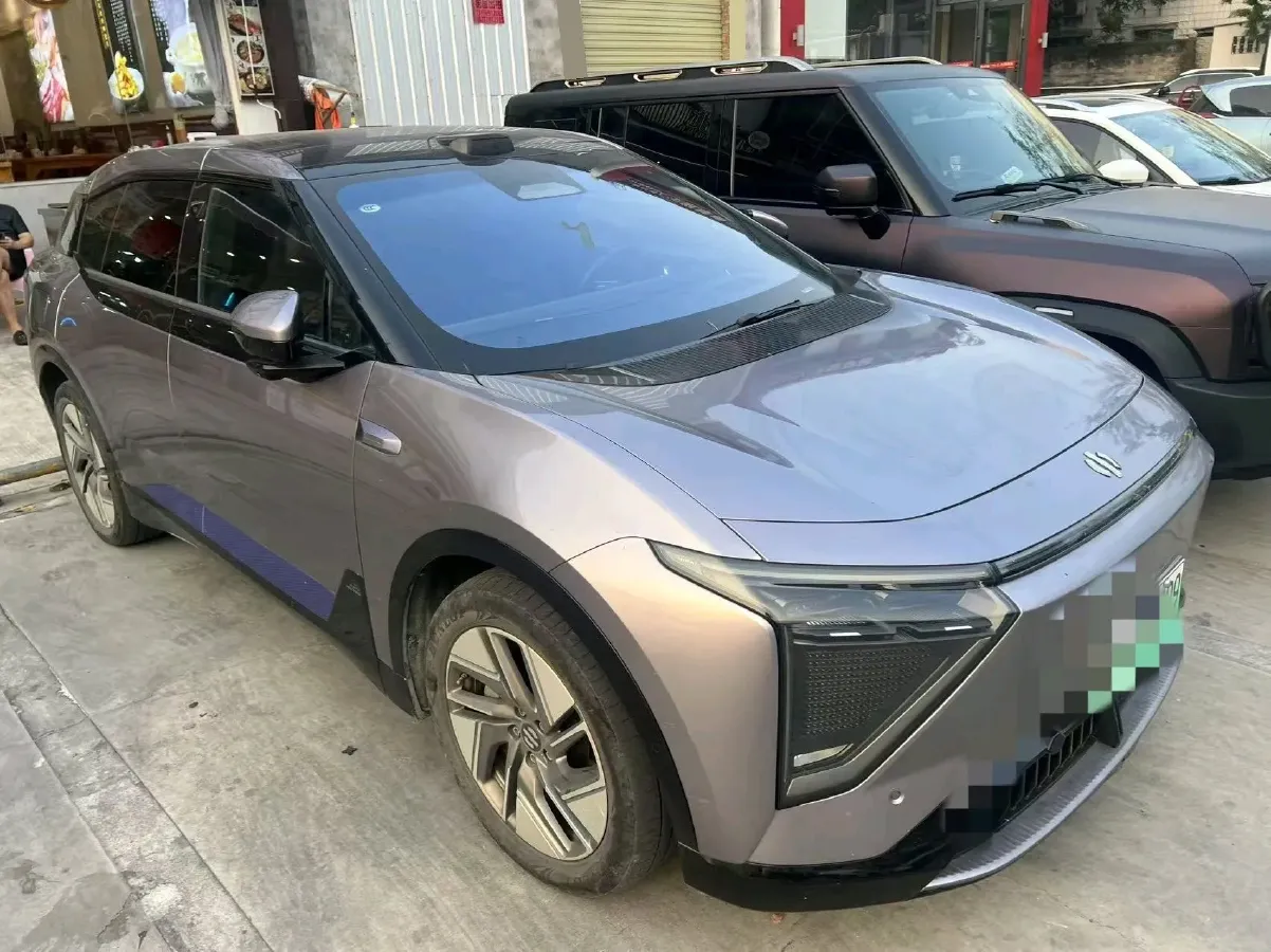 2023 HiPhi Y BEV 76.6KWH,autocango,china used car exporter,china ev exporter,chinese used car exporter,chinese used ev exporter