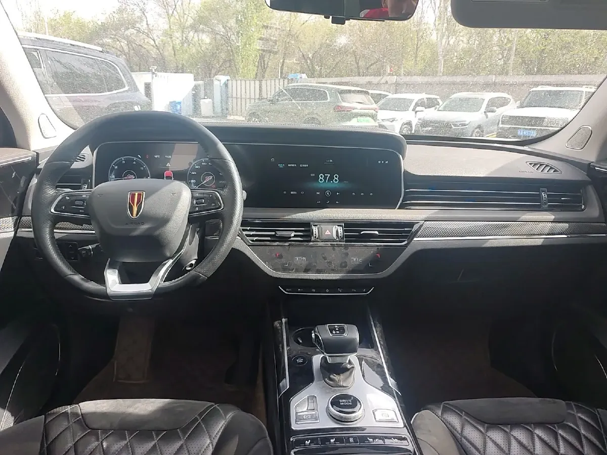 2019 HongQi HS5 2.0T 224HP L4 6AT,autocango,china used car exporter,china ev exporter,chinese used car exporter,chinese used ev exporter