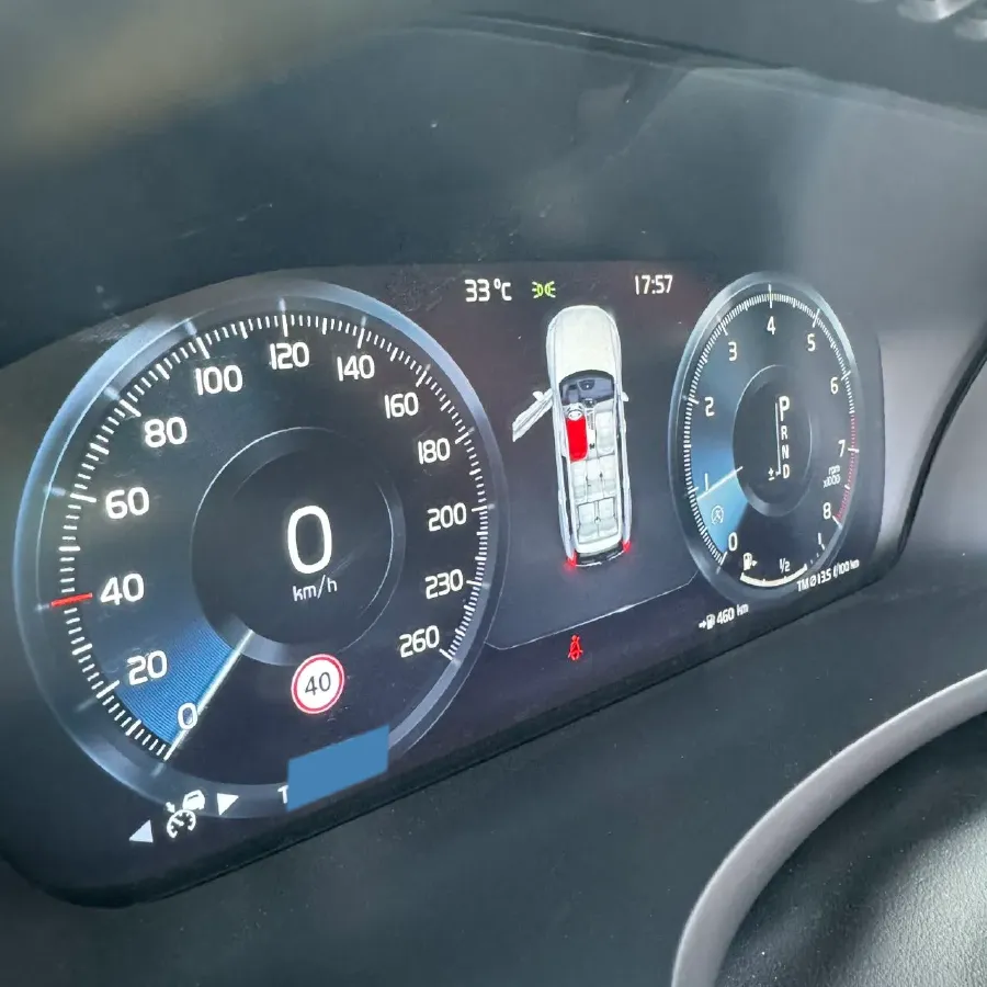 2018 Volvo XC90 2.0T 320HP L4 8AT,autocango,china used car exporter,china ev exporter,chinese used car exporter,chinese used ev exporter