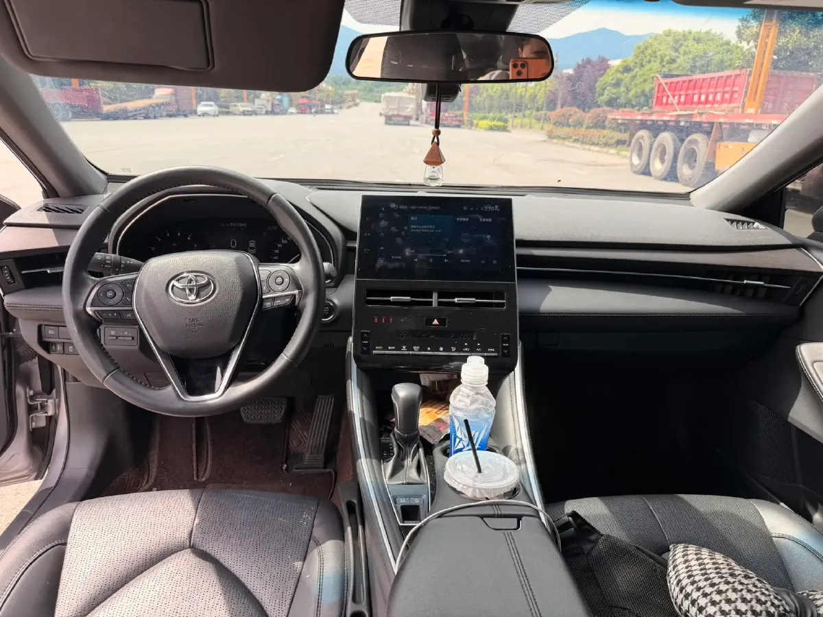2023 Toyota Avalon 2.0L 177HP L4 CVT,autocango,china used car exporter,china ev exporter,chinese used car exporter,chinese used ev exporter