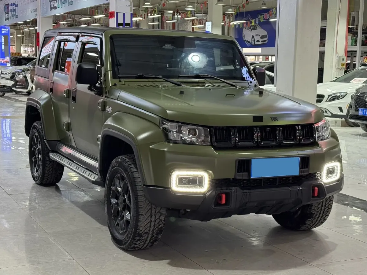 2021 Beijing BJ40 2.0T 163HP L4 8AT,autocango,china used car exporter,china ev exporter,chinese used car exporter,chinese used ev exporter