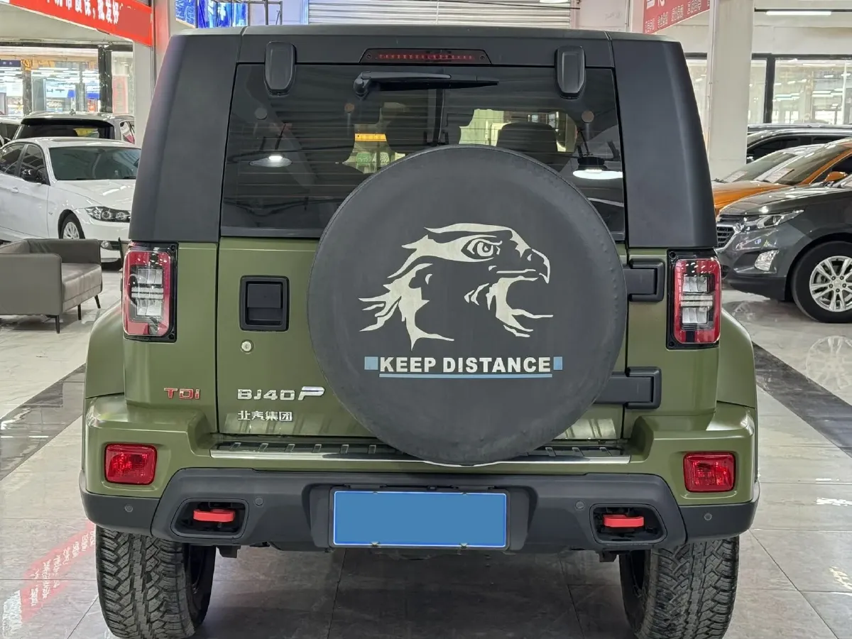 2021 Beijing BJ40 2.0T 163HP L4 8AT,autocango,china used car exporter,china ev exporter,chinese used car exporter,chinese used ev exporter