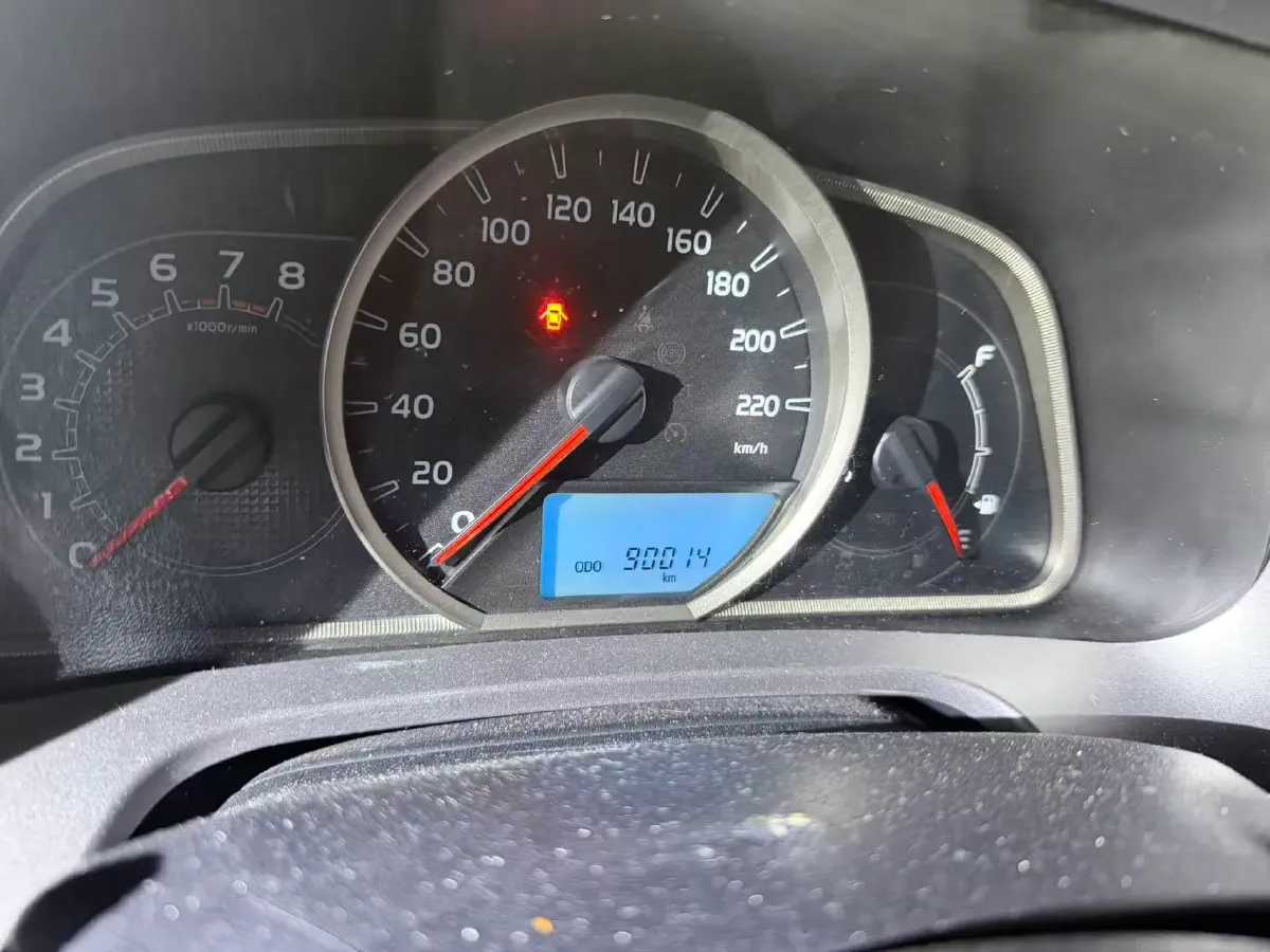 2016 Mitsubishi Outlander 2.0L 150HP L4 CVT,autocango,china used car exporter,china ev exporter,chinese used car exporter,chinese used ev exporter