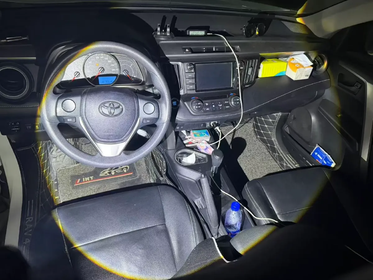 2016 Mitsubishi Outlander 2.0L 150HP L4 CVT,autocango,china used car exporter,china ev exporter,chinese used car exporter,chinese used ev exporter