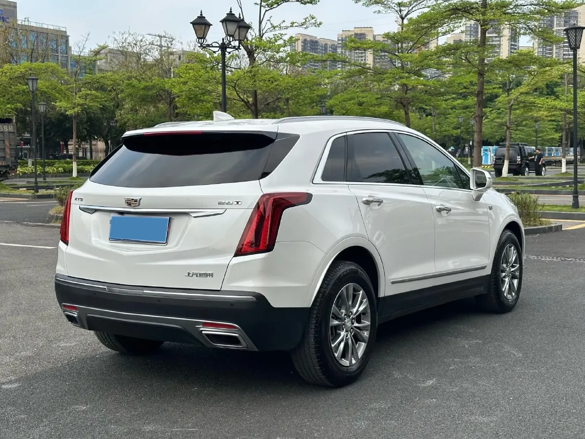 2020 Cadillac XT5 2.0T 241HP L4 9AT,autocango,china used car exporter,china ev exporter,chinese used car exporter,chinese used ev exporter