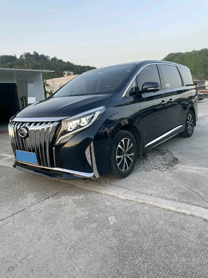 2023 GAC Trumpchi M8 2.0T 252HP L4 8AT,autocango,china used car exporter,china ev exporter,chinese used car exporter,chinese used ev exporter