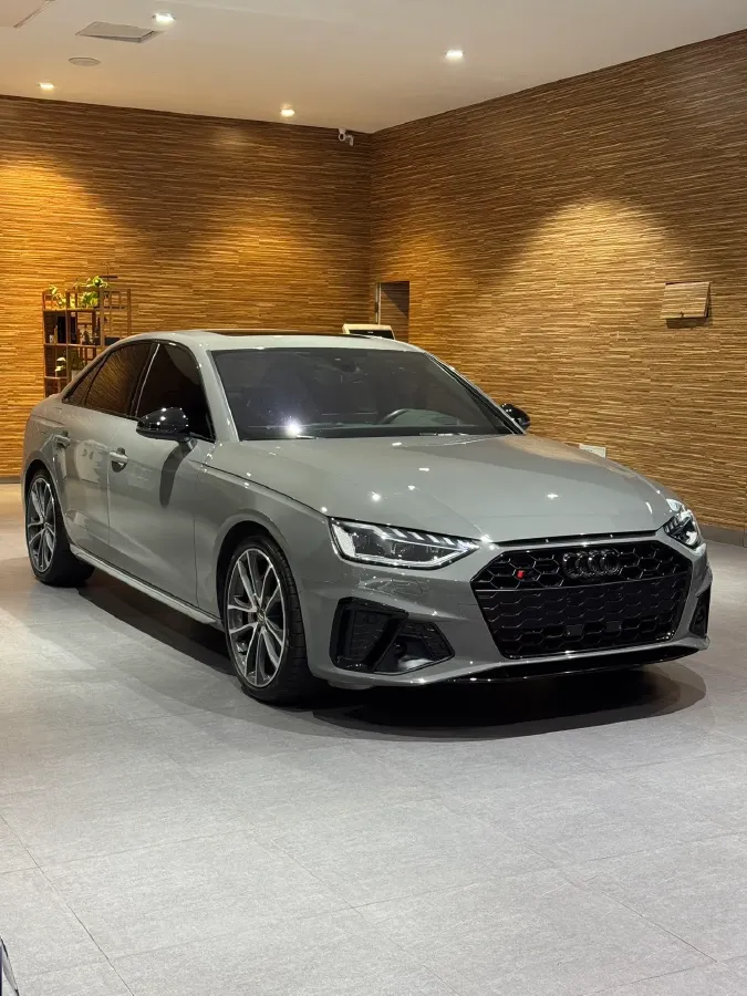 2020 Audi S4 3.0T 354HP V6 8AT,autocango,china used car exporter,china ev exporter,chinese used car exporter,chinese used ev exporter
