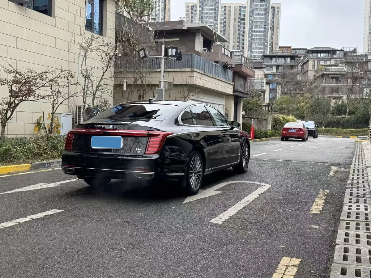 2020 HongQi H9 2.0T 252HP L4 7DCT,autocango,china used car exporter,china ev exporter,chinese used car exporter,chinese used ev exporter